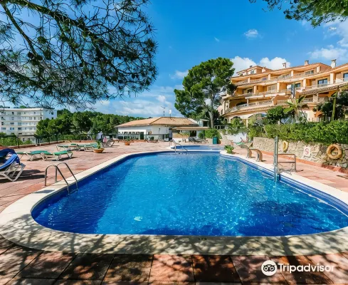 Hotel Cala Fornells - parking