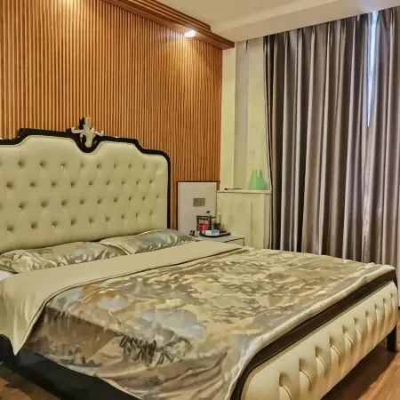 Qianguo Yuhui Hotel