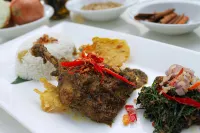 Eden Hotel Kuta Bali - breakfast