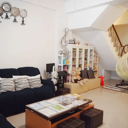 Sunny Guest House Отели рядом с достопримечательностью «Термальный парк Сыхуньси»