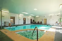 Best Western Plus Shamrock Inn  Suites