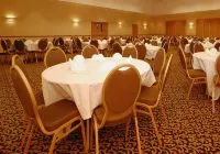 Sleep Inn & Suites - 2-Star