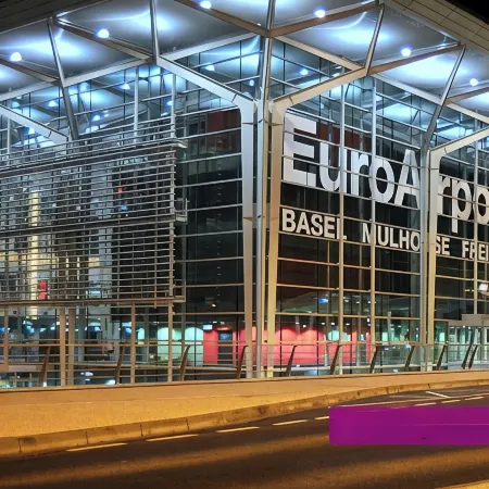 Airport Hotel Basel - Convenient & Friendly