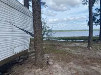 Lakeside 2-bedroom RV in charming Hartsville with AC, WiFi - 무료 와이파이
