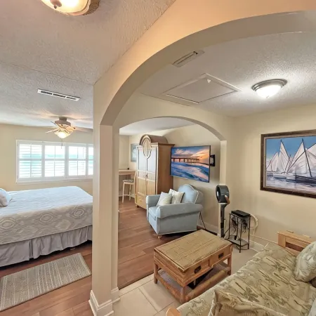 Crescent Beach I-14 Four Winds Condo