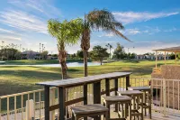 Sunset Oasis: 4 Bed Retreat w/ Pool Heating Included! Stunning Golf Course Views