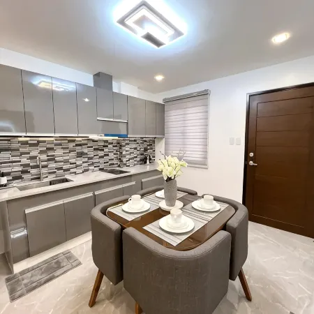 Luxury Cocoon near Fields Avenue