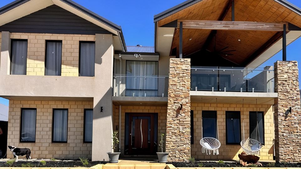 Perfect holiday home located on the door step of the mighty Murchison!
