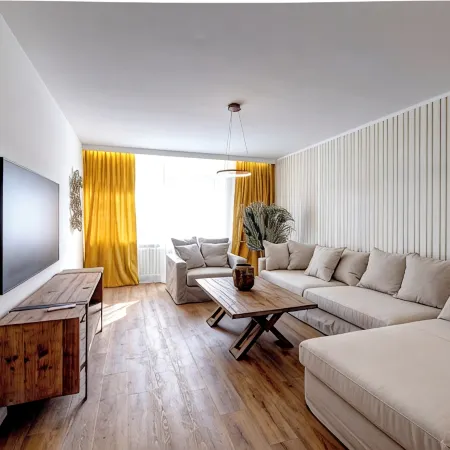 Luxury apartment, 140sqm, top location, two parking spaces