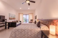13BR Luxury Beachfront Villa w/ Chef, Pool, Staff - Weddings/Family Reunions