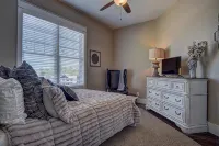 Top floor condo overlooking historic Downtown Blue Ridge! - balcony