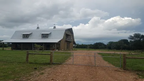 Classy Cattle Farm Experience-Wine and Bovine - 4-Star