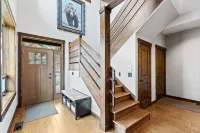 Luxury creek side cabin with 4 master bedrooms & 1000 feet of creek side decks - Balkoner