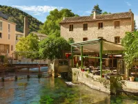 Maison Harmonie Hotels in Monteux