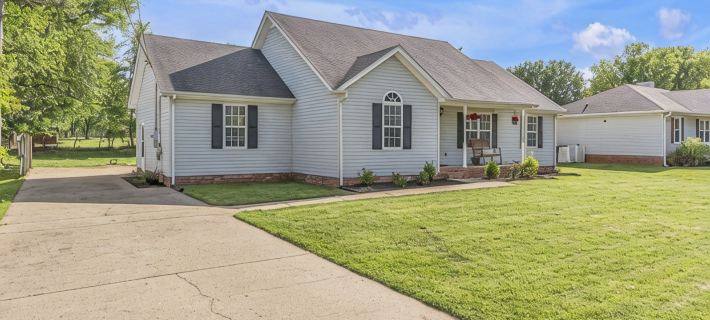 Charming, 2 King Beds, Fire Pit, 72" Smart TV, Welcoming Ξενοδοχεία στην πόλη Rutherford County