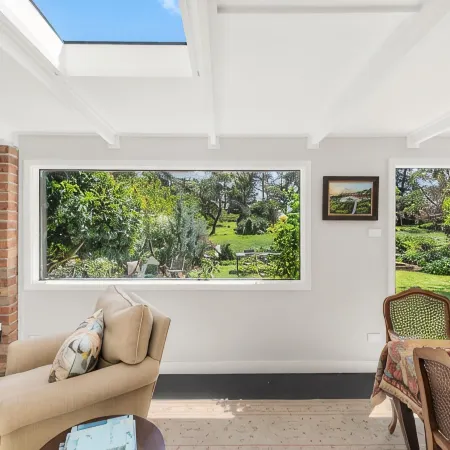 European-Inspired Country Home Walking Distance to Bundanoon Village