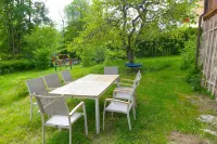 Living with Flair in the Villa des Artistes - วิลล่า