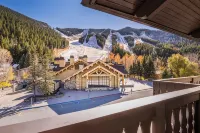 Beautiful Edelweiss Condo steps from Warm Springs Lodge - Pools