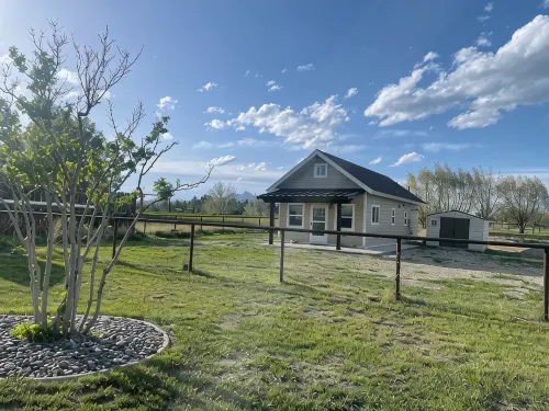 Tiny house hideaway just outside of town - 3つ星