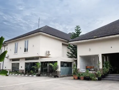 The Cromwell Courtyard Hotel โรงแรมใน