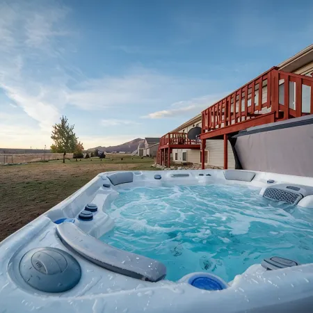 Family Friendly Townhome w/ Hot-Tub