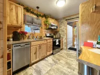 Moonlight Ridge - a wonderful little log cabin on 4 wooded acres - 4-Star