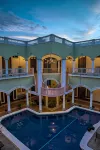 Hotel Real la Merced - Pools