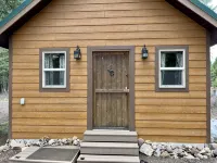 Loft cabin nestled in the woods with two acres to yourself. - Alphydda
