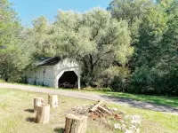 Yurt at Stillhouse Farm *Wifi *Creek *Private *Less than 5 miles from VMI + W&L - 3-Sterne