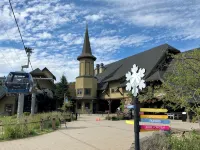 Silverside Chalet: Family-friendly 1BDRM condo next to the waterpark and gondola Hotels in Kellogg