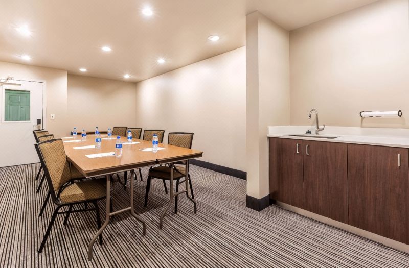 La Quinta Inn & Suites by Wyndham Spokane Valley photo 5
