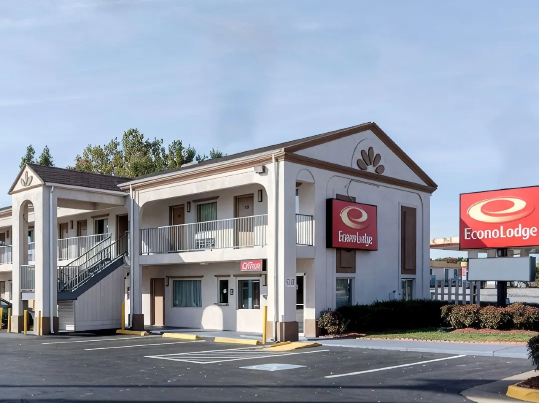 Econo Lodge - Fredericksburg, VA