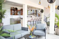 The West House Boutique Hotel - bar