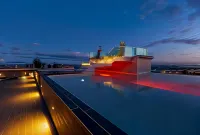 Three House Hotel - Infinity Pools