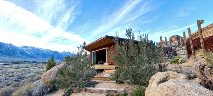 West Wind —With Sweeping Views of Mount Whitney and the Eastern Sierra. Ξενοδοχεία στην πόλη Inyo County