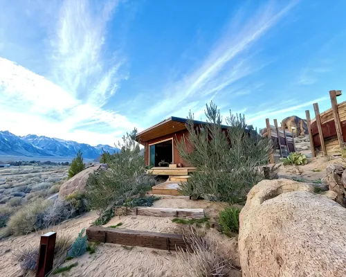 West Wind, cabin with breathtaking vieuws Hotels in Lone Pine