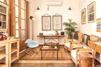 Factory Suites Barcelona - Hostels