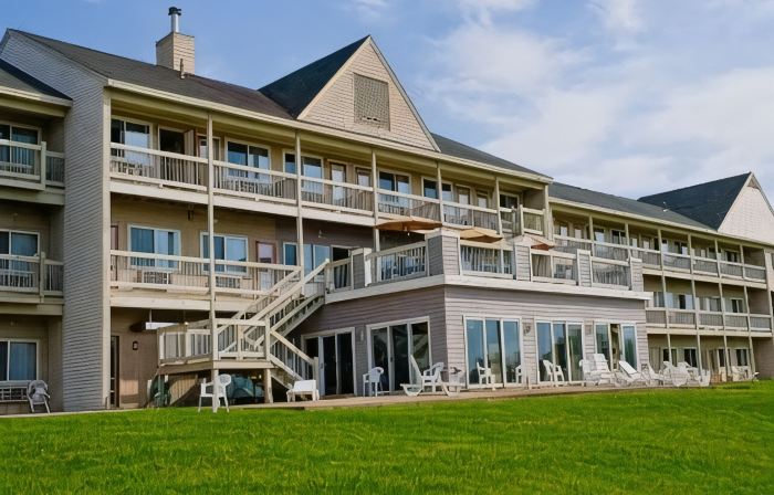 Fireside Inn, Ocean's Edge