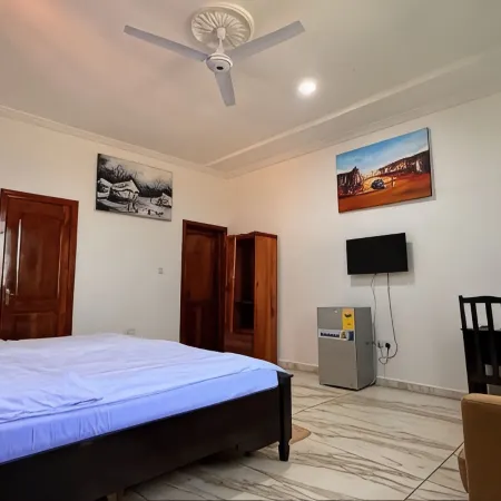 RAGANT HOTEL