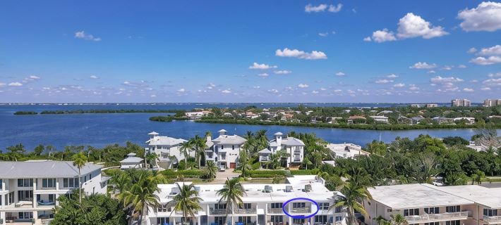 Island Time: Open July 7 - 10! Hotels in Longboat Key