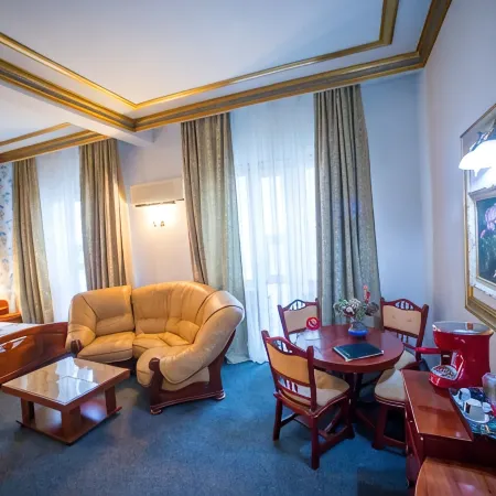 Bucharest Comfort Suites Hotel
