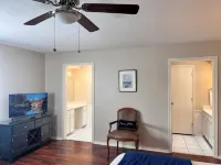 Pool, Heated Spa, Sports Court, BBQ