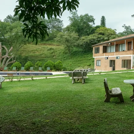 Tres Lagos Finca Hotel