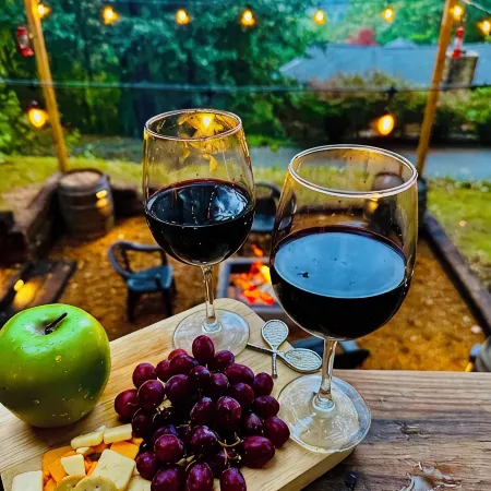 Last Min Discount! Mountain View Home • Hot Tub, Game Room, Fire Pit, Pizza Oven