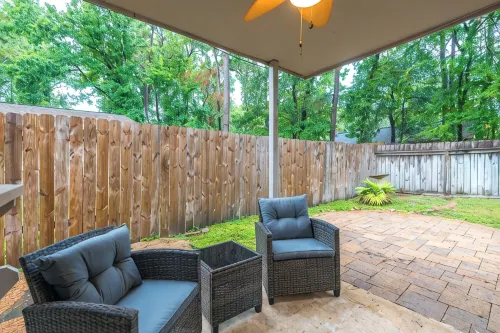 1 story, family friendly 3bdr in The Woodlands! !
