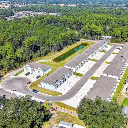 New Home near UWF & PNS Beach!