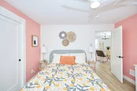 Scott McGillvary's Beachside Abode across from Stunning Bay Beach. New HOT TUB!