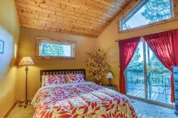 Lodge Style Cabin nr Crater Lake w Mountain Views