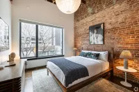 Catbird Hotel Hotels near The Source