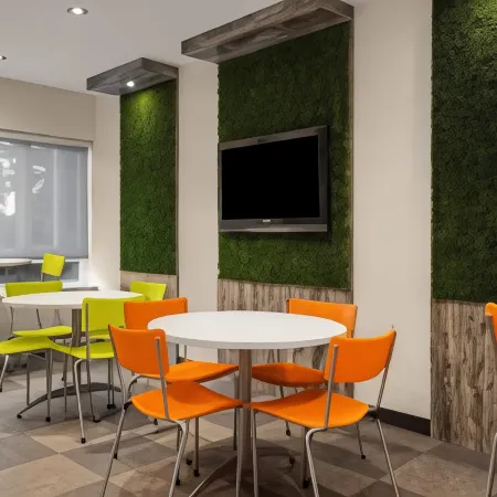 Ramada by Wyndham Laval